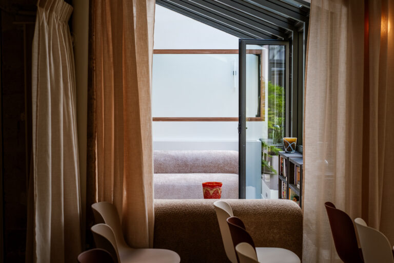 Joro House- Pigalle