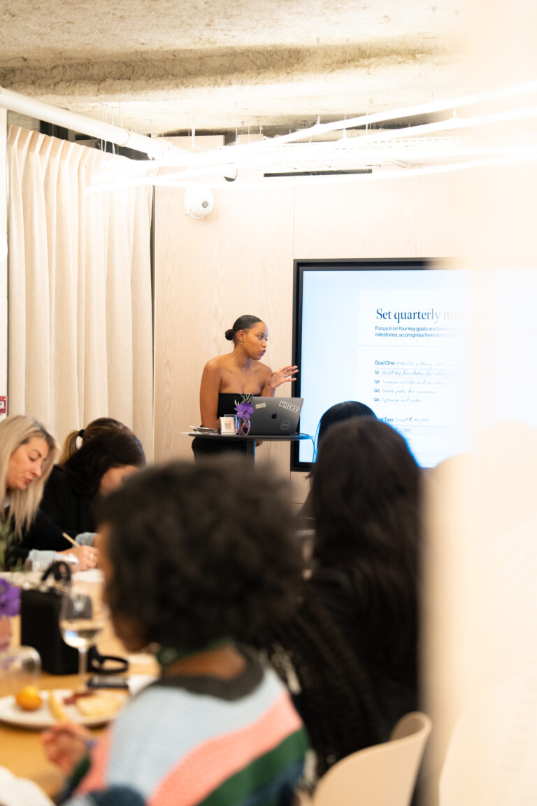 Interviews et conférences