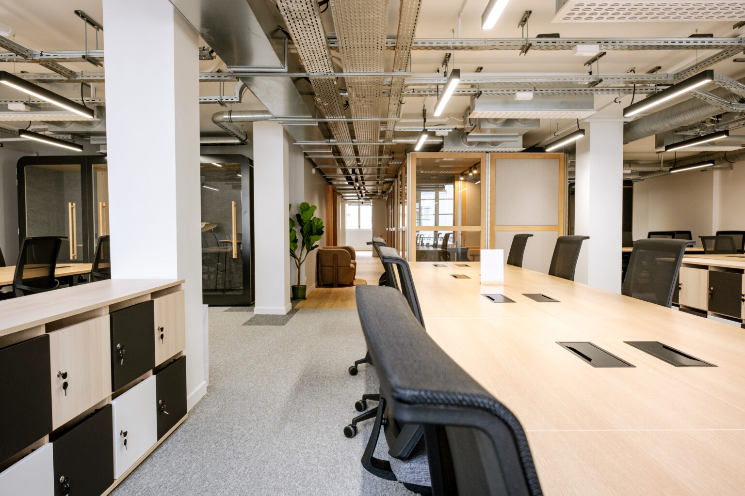Casier + bureaux